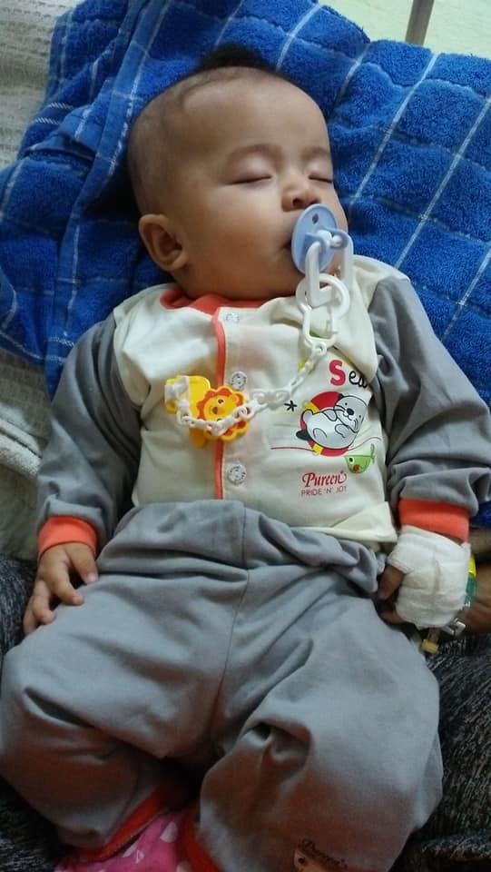 Sebab Tak Nak Kena "Cop" Kedekut Anak, Anak Muntah Darah 